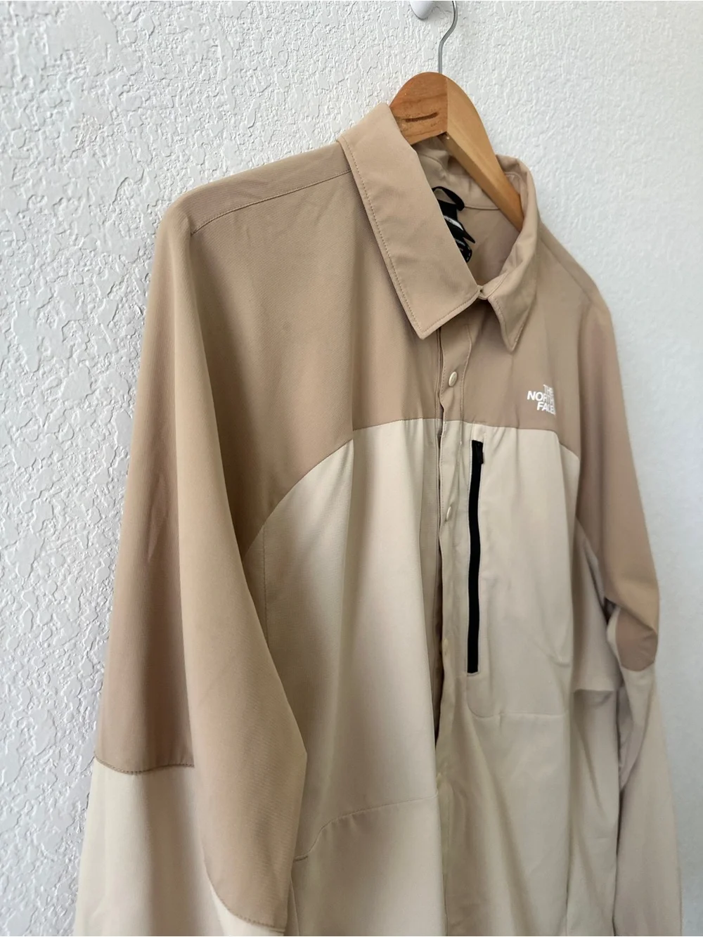 The North Face First Trail UPF Long Sleeve Shirt Size Large Tan Brown Snap